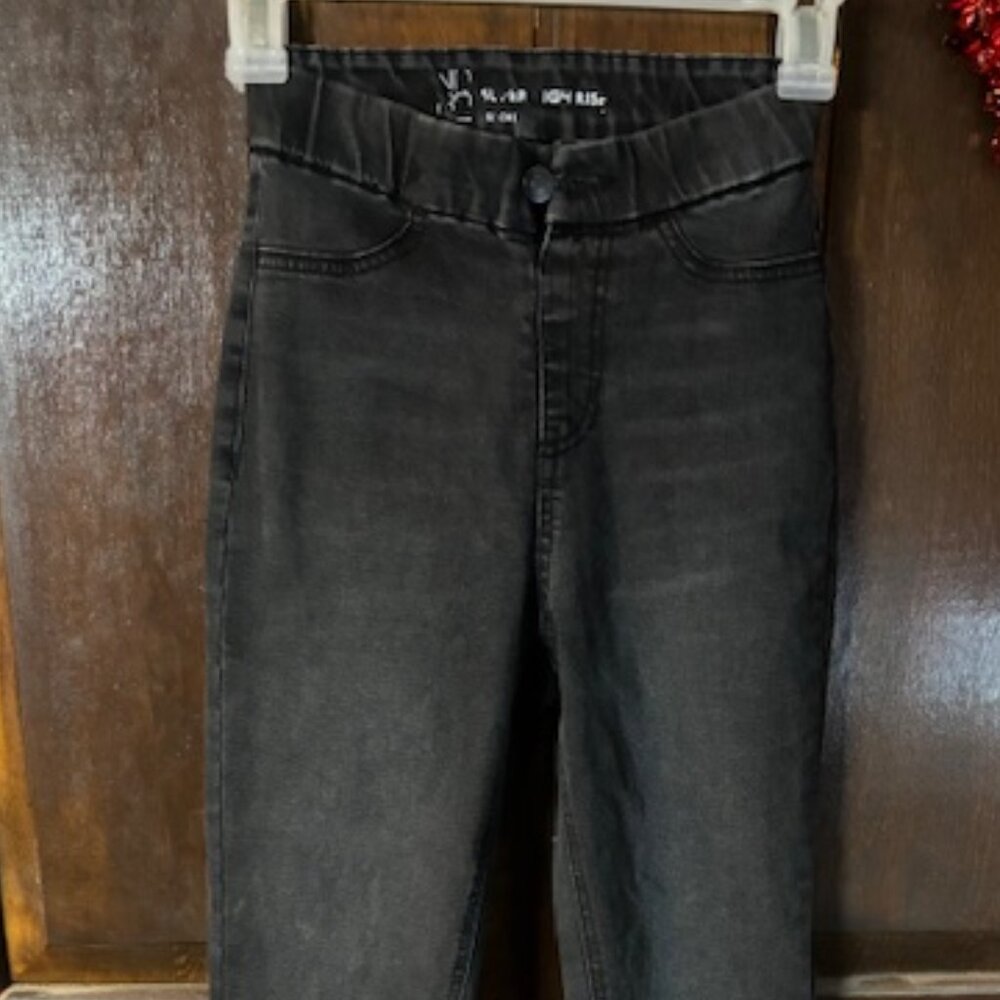 NO BO super high rise black jeans
